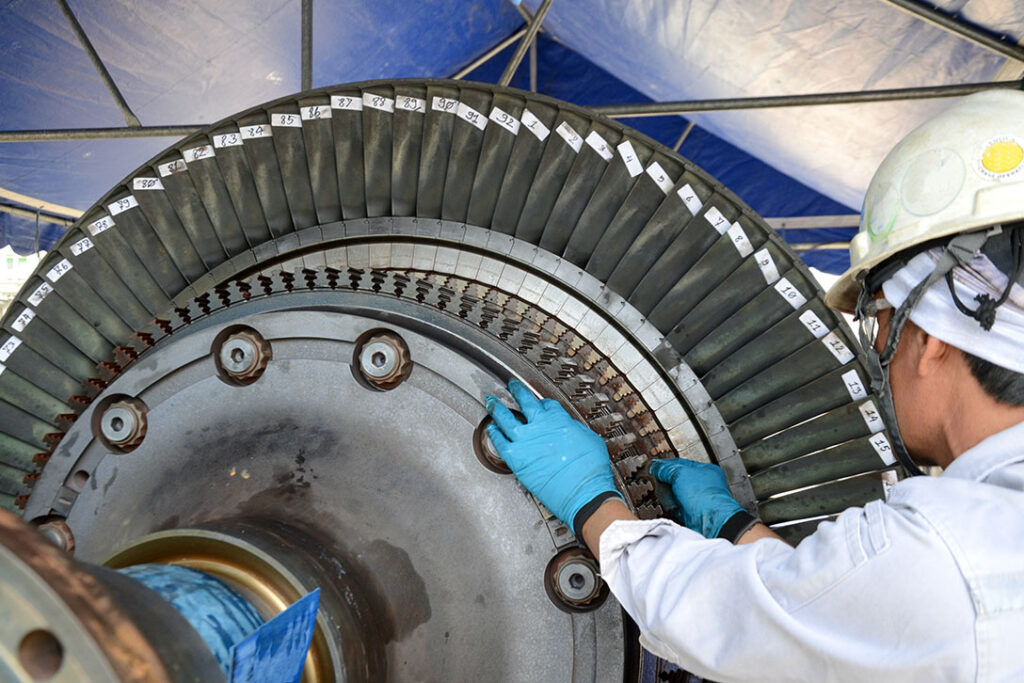 Aerospace leader adapts to change using ExperiencePoint's change management training KickstartChange
